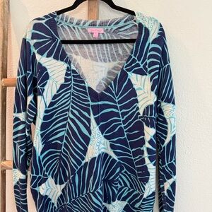Lilly Pulitzer Blue and White Leaf Pattern Sweater